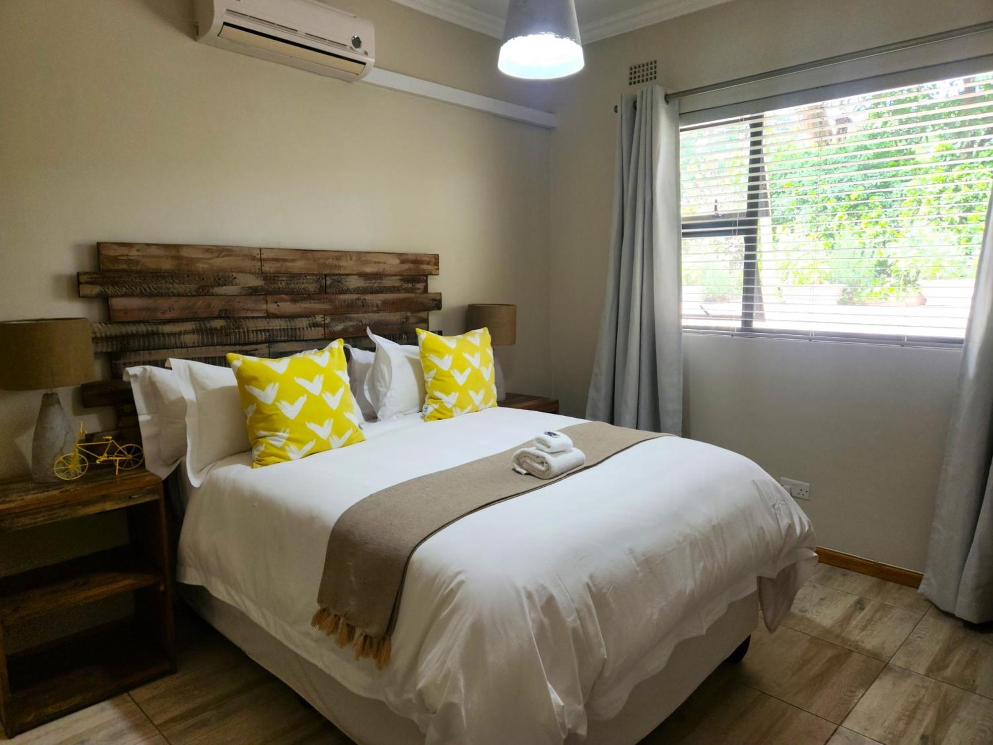 Mijn Kitchen Coffee Shop And B&B Blantyre Bagian luar foto